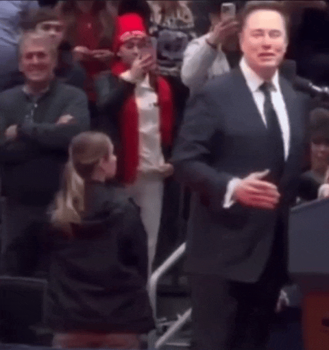 Alternate angle of the Elon Musk Nazi salute